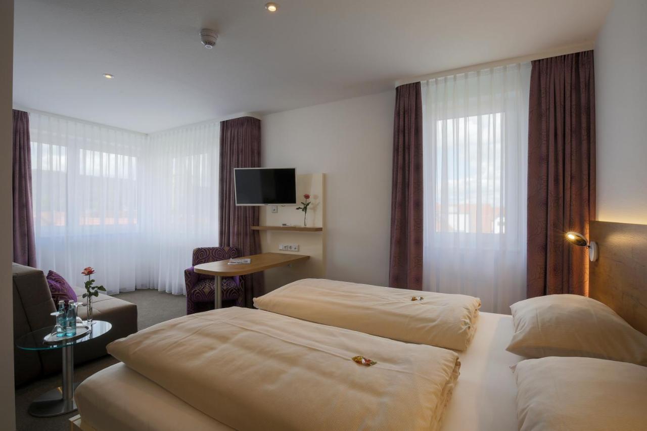 Hotel Hirsch Leonberg Zewnętrze zdjęcie
