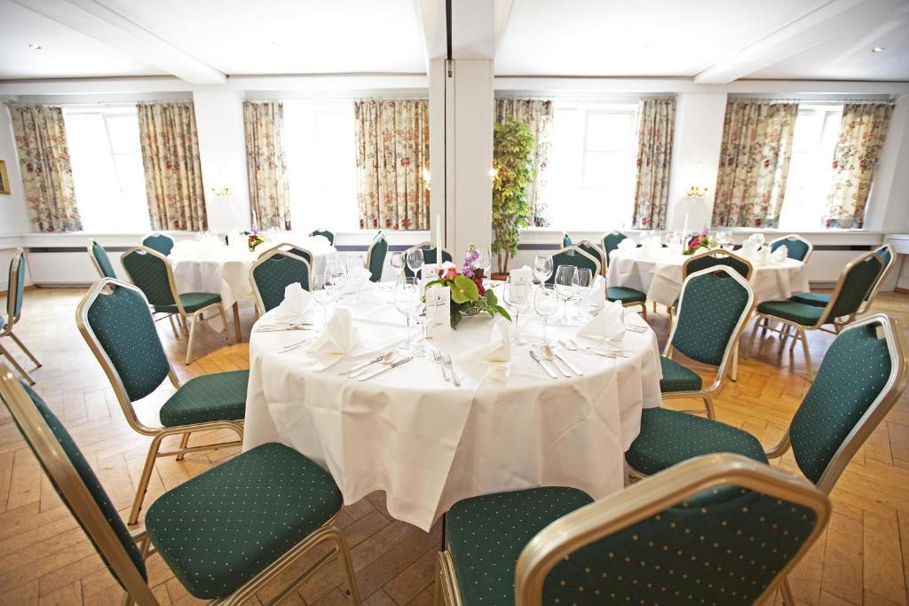 Hotel Hirsch Leonberg Zewnętrze zdjęcie