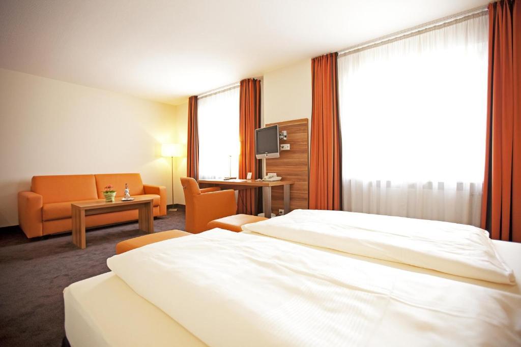 Hotel Hirsch Leonberg Pokój zdjęcie