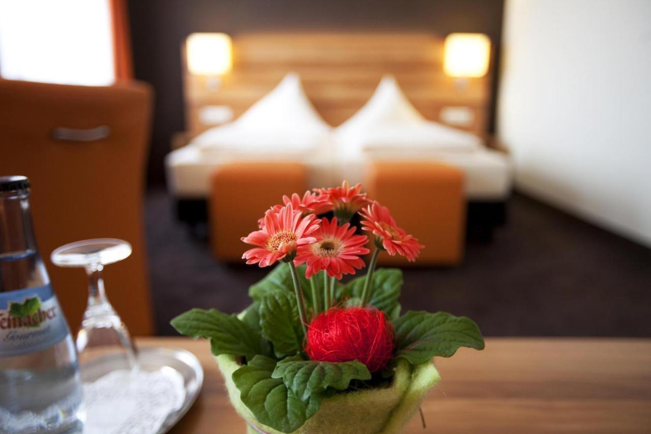 Hotel Hirsch Leonberg Pokój zdjęcie