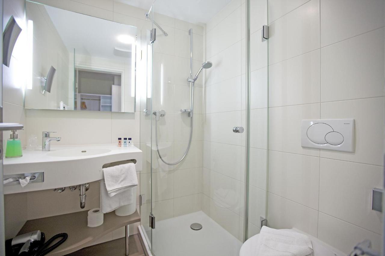 Hotel Hirsch Leonberg Pokój zdjęcie