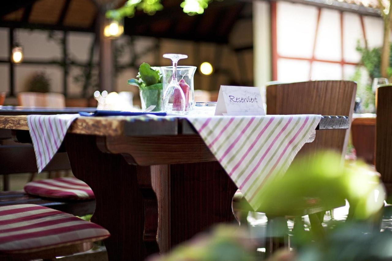 Hotel Hirsch Leonberg Zewnętrze zdjęcie