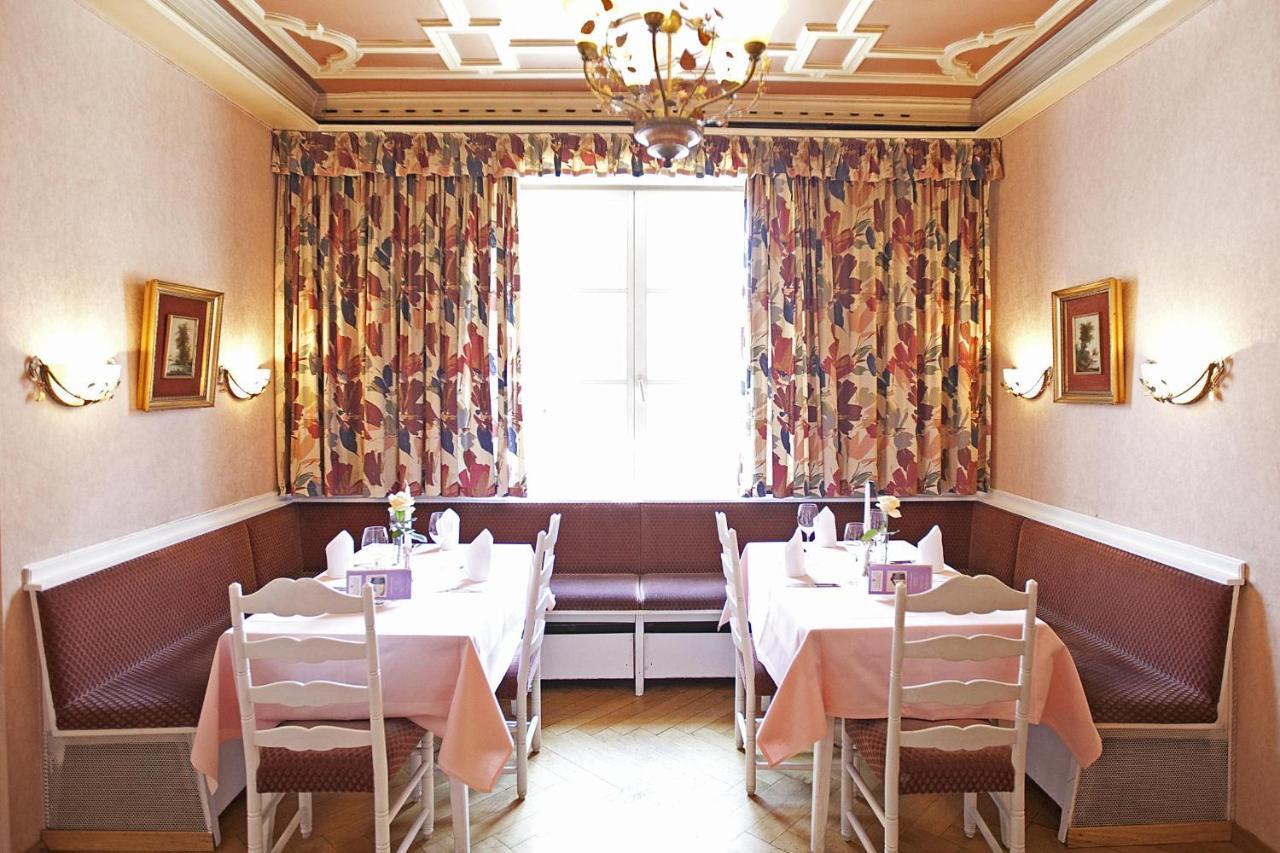 Hotel Hirsch Leonberg Zewnętrze zdjęcie